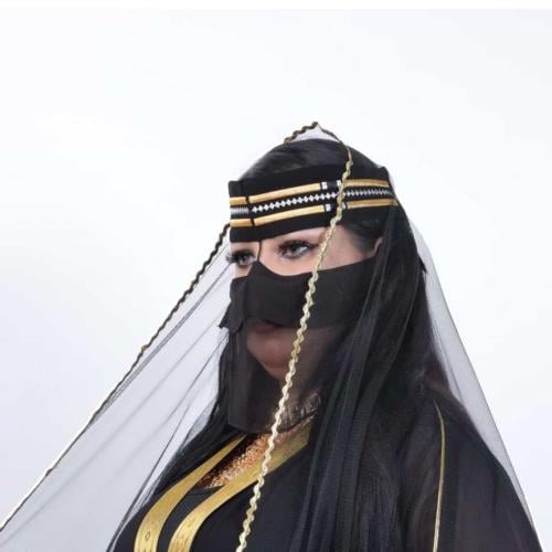 برقع مع طرحة التاسيس