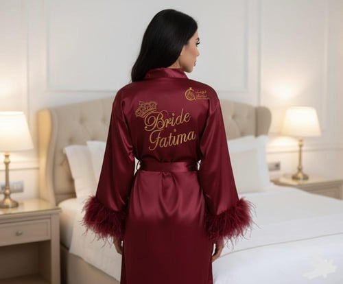 تفصيل وتطريز روب العروسه مع ريش حسب الطلب متوفرة ب...