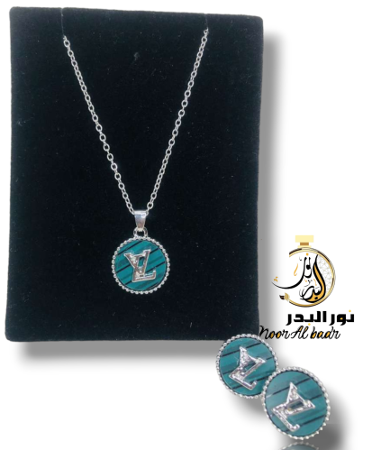 تألقي بأناقة لاتضاهي طقم سلسال مع حلق ( ذهبي او فض...