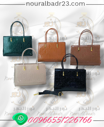 استكمل أناقتك مع تشكيلة حقائب نسائية وتسوق كل الشن...