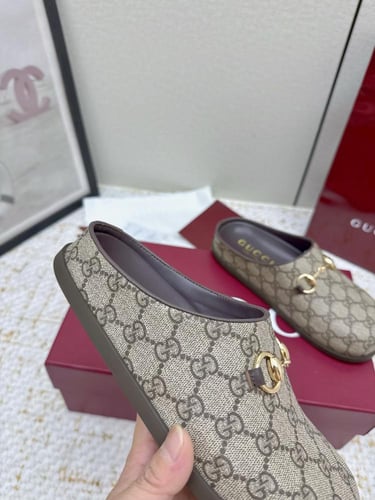 حذاء قوتشي هاي كوالتي