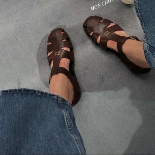 حذاء ميوميو