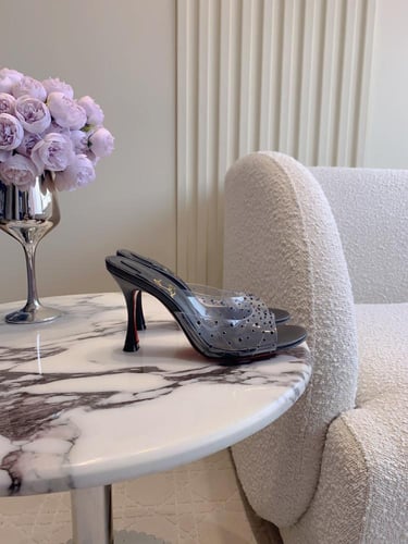 كعب كريستيان لوبوتان هاي كوالتي