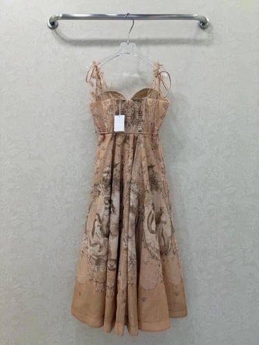 فستان زيمرمان