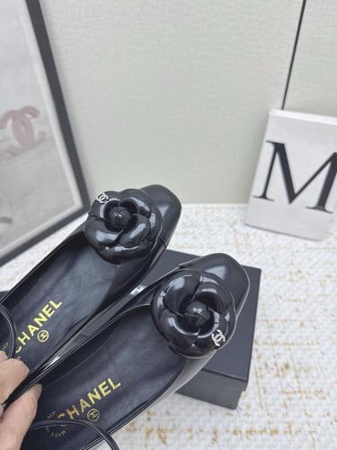 باليرينا شانيل هاي كوالتي