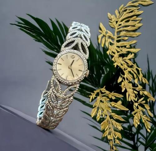 ساعه فنتج هاي كوالتي