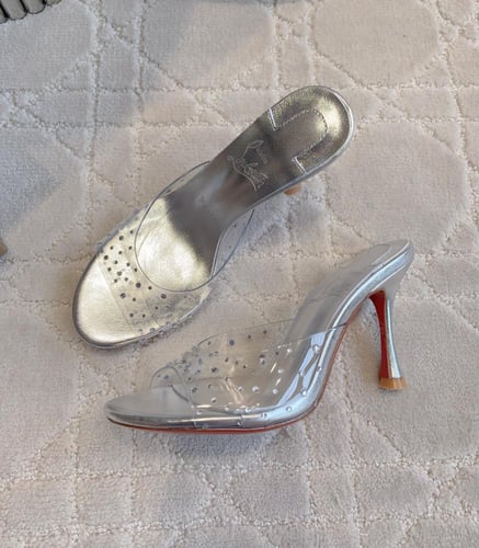 كعب كريستيان لوبوتان هاي كوالتي