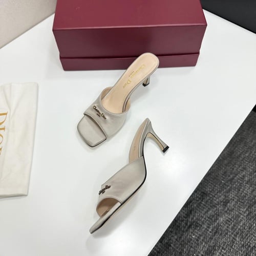 كعب ديور هاي كوالتي