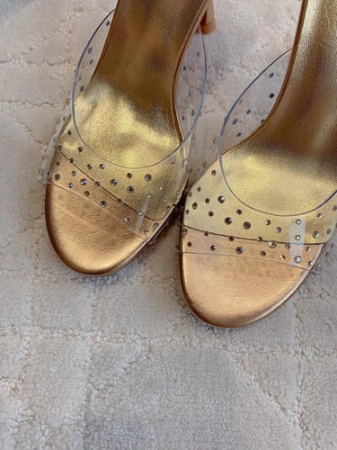 كعب كريستيان لوبوتان هاي كوالتي