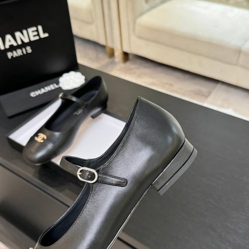 حذاء شانيل هاي كوالتي