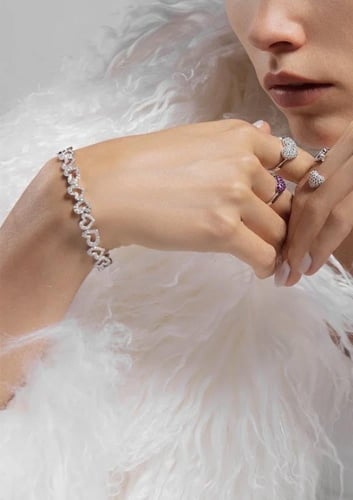 سوار apm اصلي