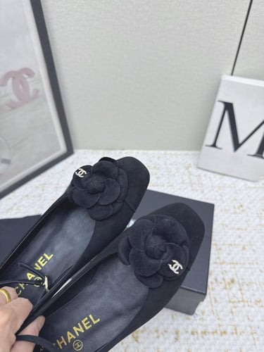 باليرينا شانيل هاي كوالتي