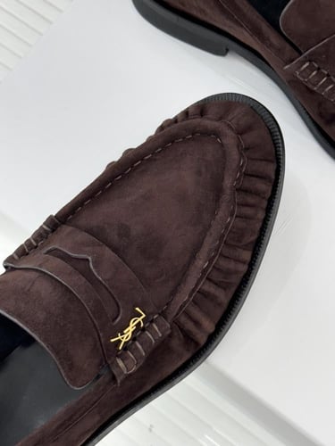 لوفر سان لوران