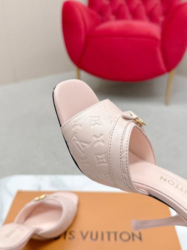 كعب لويسفيتون هاي كوالتي