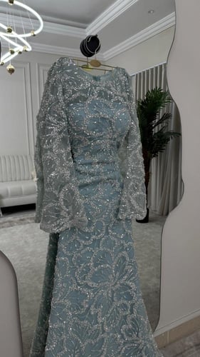 فستان مطرز تيفاني