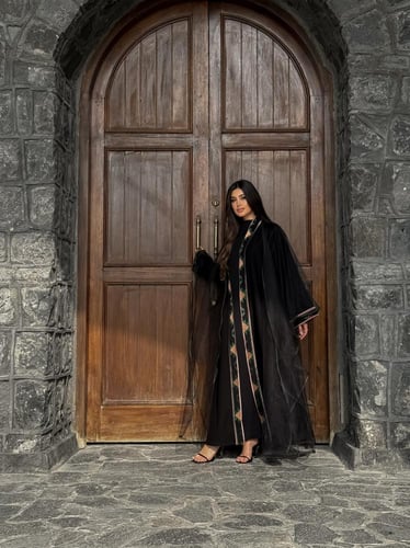 عبايه النشل