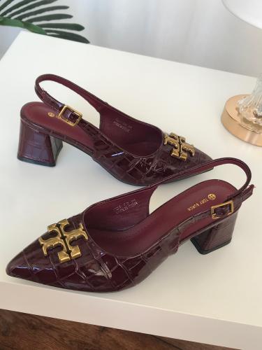 كعب Tory Burch