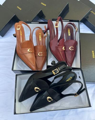 شوز كعب نسائي كوتش