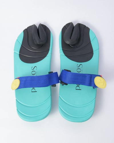 شبشب جت أزرق