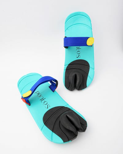 شبشب جت أزرق