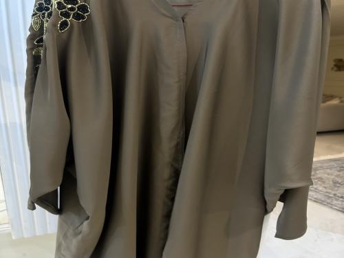 عباية الفراشة