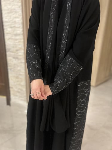 عباية منال بتدخيلات فخمه