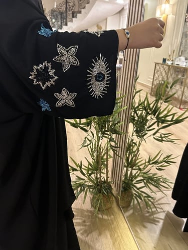 عباية المجره