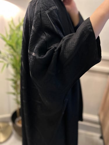 عباية نص بشت