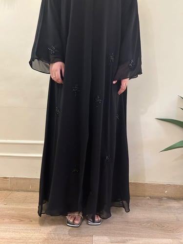 عباية منى )شيفون كلوش شك متوفر لونين