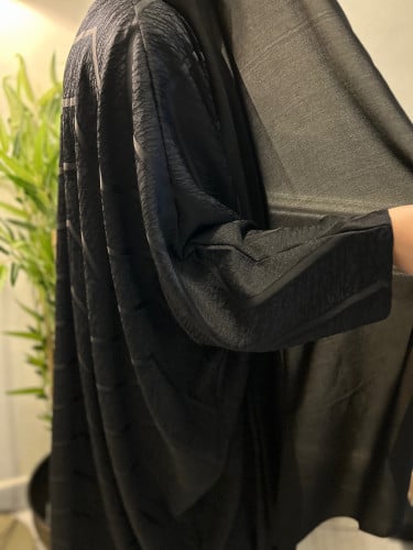 عباية نص بشت