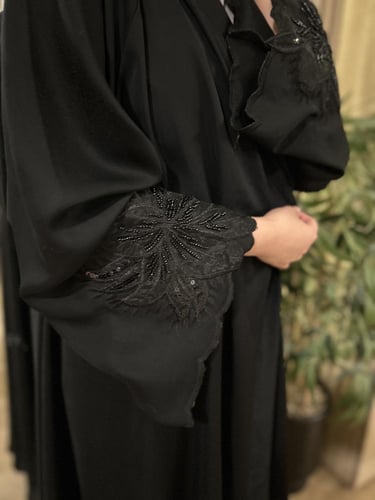 عباية رتيل ) انيقة قصه كويتيه واسعه