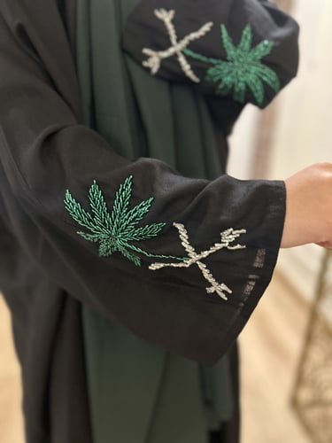 عباية وطنيه متوفره الوان