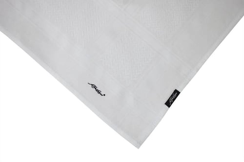 شماغ اليشمك الأبيض Y36-2024