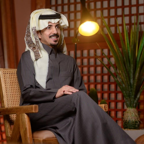 شال شتوي ايمانويل انقارو emanuel ungaro E1