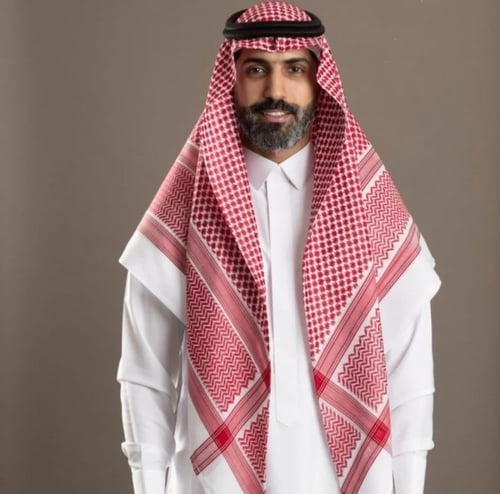 شماغ التاج البلاتيني 579-2024