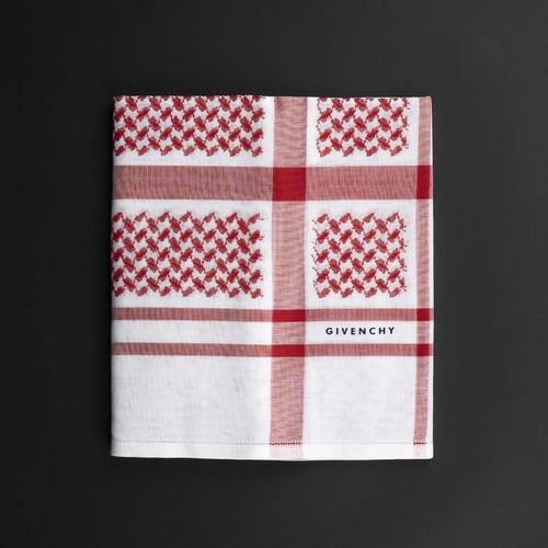 شماغ جيفنشي GIVENCHY 2023 رسمي