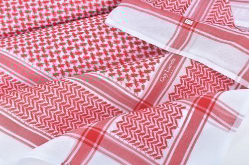 شماغ جي لاروش 2026