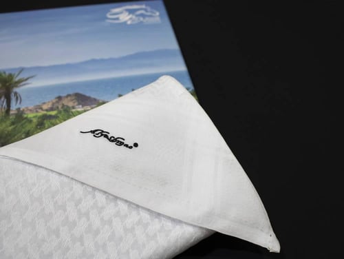 شماغ اليشمك الأبيض Y36-2024