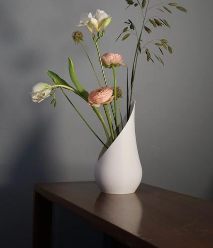 مزهرية صفاء الثلوج