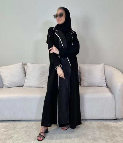 W251
