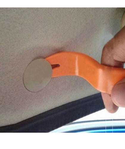 مفك ديكور السيارة