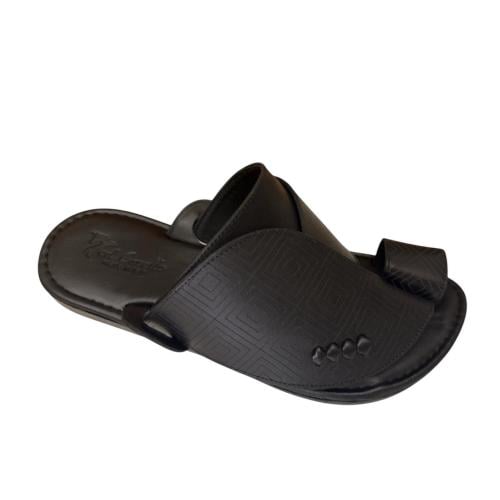 حذاء شرقي إيطالي بنقش مربعات متداخلة