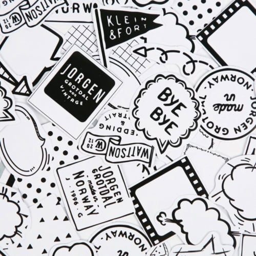 ملصقات عبارات و اشكال ابيض و اسود | خمس حبات