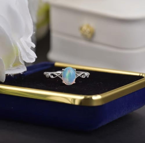 خاتم حجر اوبال