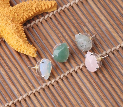 اقراط حجر روز كوارتز ( Rose Quartz ١)