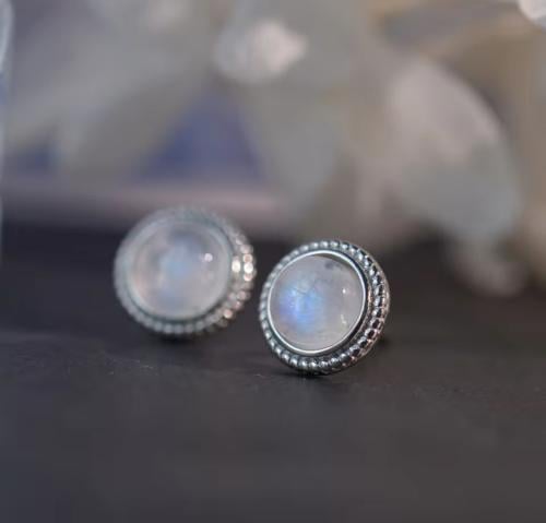 حلق حجر القمر فضة عيار 925
