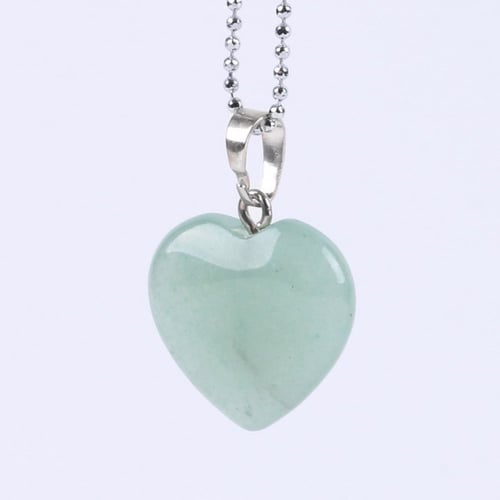 قلادة القلب من حجر افنتورين