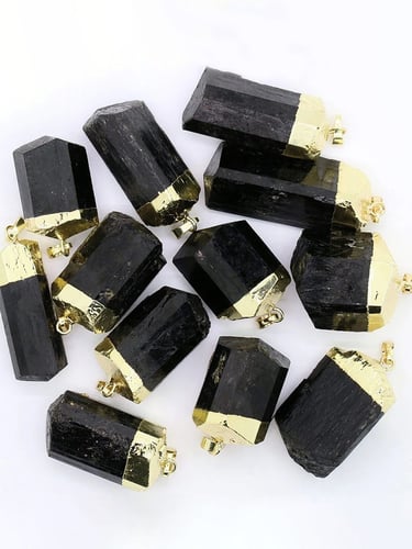 قلادة تورمالين