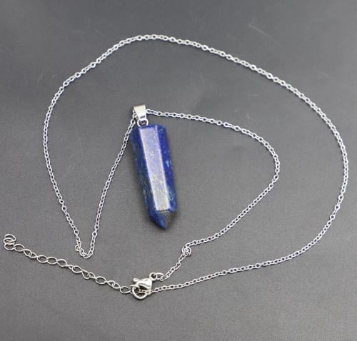 قلادة من حجر لابيزلازود ( Lapis Lazuli )