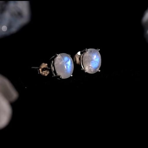 حلق حجر توباز فضة عيار 925